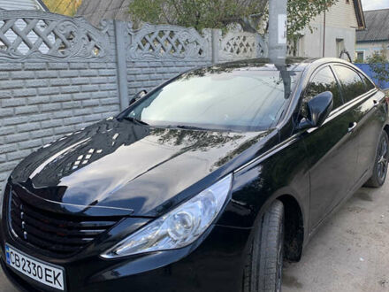 Черный Хендай Соната, объемом двигателя 2.4 л и пробегом 233 тыс. км за 9200 $, фото 1 на Automoto.ua