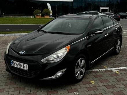 Чорний Хендай Соната, об'ємом двигуна 2.4 л та пробігом 260 тис. км за 8300 $, фото 1 на Automoto.ua