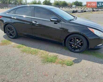 Черный Хендай Соната, объемом двигателя 2.36 л и пробегом 100 тыс. км за 8500 $, фото 1 на Automoto.ua