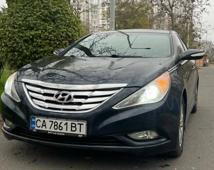 Чорний Хендай Соната, об'ємом двигуна 2.4 л та пробігом 243 тис. км за 7100 $, фото 1 на Automoto.ua
