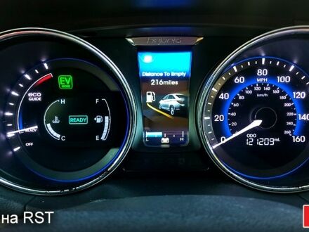 Хендай Соната 2013 у Харкові на Automoto.ua Чорний Хендай Соната, об'ємом двигуна 2.4 л та пробігом 195 тис. км за 9000 $, фото 1 на Automoto.ua