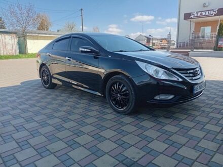 Чорний Хендай Соната, об'ємом двигуна 2.4 л та пробігом 100 тис. км за 9200 $, фото 1 на Automoto.ua