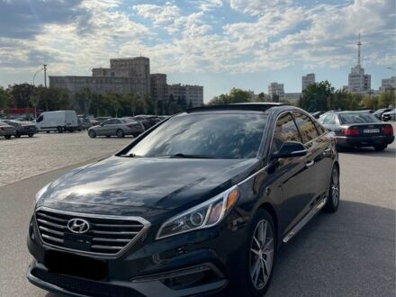 Чорний Хендай Соната, об'ємом двигуна 2 л та пробігом 127 тис. км за 12200 $, фото 1 на Automoto.ua