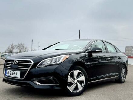 Черный Хендай Соната, объемом двигателя 2 л и пробегом 155 тыс. км за 13800 $, фото 1 на Automoto.ua