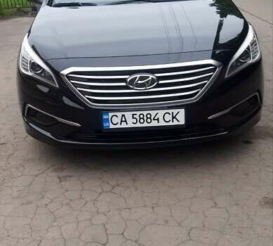 Чорний Хендай Соната, об'ємом двигуна 2.36 л та пробігом 105 тис. км за 8950 $, фото 1 на Automoto.ua