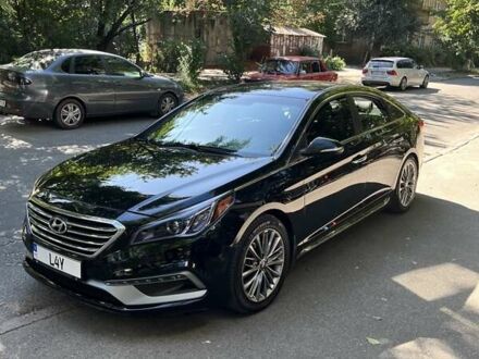 Черный Хендай Соната, объемом двигателя 2 л и пробегом 255 тыс. км за 10150 $, фото 1 на Automoto.ua