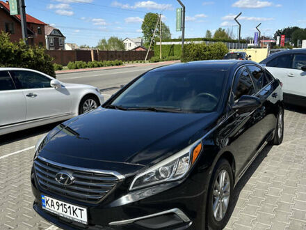 Хендай Соната 2015 у Києві на Automoto.ua Чорний Хендай Соната, об'ємом двигуна 2.36 л та пробігом 146 тис. км за 10000 $, фото 1 на Automoto.ua