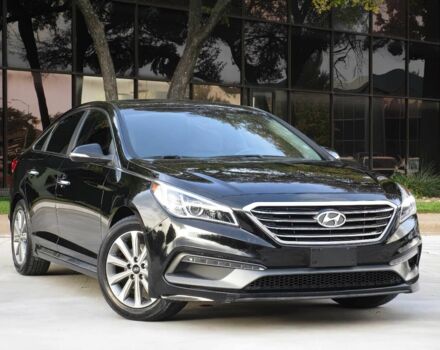 Черный Хендай Соната, объемом двигателя 2.4 л и пробегом 78 тыс. км за 2000 $, фото 1 на Automoto.ua