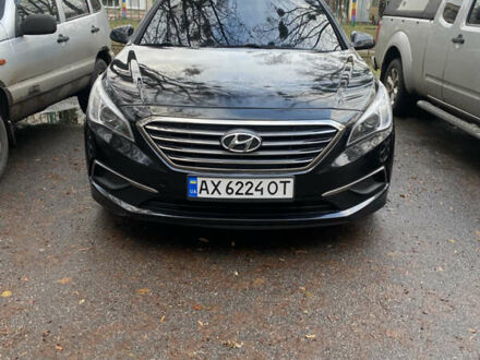 Чорний Хендай Соната, об'ємом двигуна 2.36 л та пробігом 133 тис. км за 10800 $, фото 1 на Automoto.ua