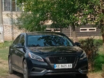 Черный Хендай Соната, объемом двигателя 2 л и пробегом 290 тыс. км за 9000 $, фото 1 на Automoto.ua