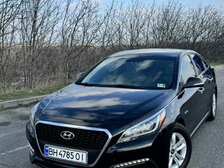 Чорний Хендай Соната, об'ємом двигуна 2 л та пробігом 74 тис. км за 12800 $, фото 1 на Automoto.ua