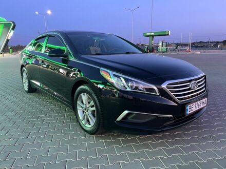 Черный Хендай Соната, объемом двигателя 2.4 л и пробегом 240 тыс. км за 10500 $, фото 1 на Automoto.ua