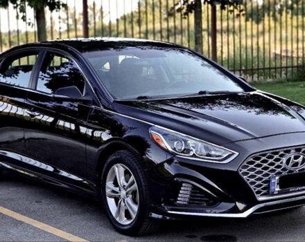 Черный Хендай Соната, объемом двигателя 0 л и пробегом 80 тыс. км за 12500 $, фото 1 на Automoto.ua