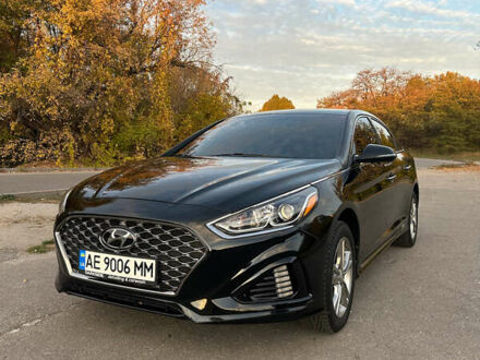 Чорний Хендай Соната, об'ємом двигуна 2.36 л та пробігом 153 тис. км за 14000 $, фото 1 на Automoto.ua