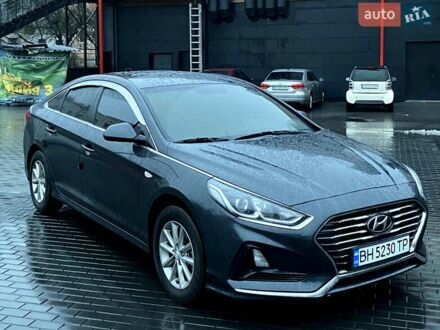 Чорний Хендай Соната, об'ємом двигуна 2 л та пробігом 139 тис. км за 16500 $, фото 1 на Automoto.ua