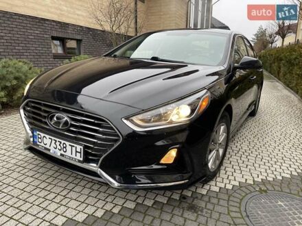 Черный Хендай Соната, объемом двигателя 2.4 л и пробегом 47 тыс. км за 14200 $, фото 1 на Automoto.ua