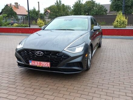 Черный Хендай Соната, объемом двигателя 0 л и пробегом 56 тыс. км за 18500 $, фото 1 на Automoto.ua