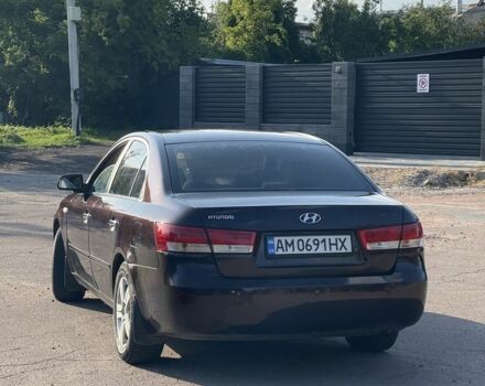 Фіолетовий Хендай Соната, об'ємом двигуна 2.4 л та пробігом 253 тис. км за 4800 $, фото 3 на Automoto.ua