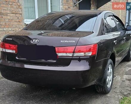 Фіолетовий Хендай Соната, об'ємом двигуна 2.4 л та пробігом 215 тис. км за 5800 $, фото 3 на Automoto.ua