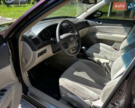 Фиолетовый Хендай Соната, объемом двигателя 2.4 л и пробегом 256 тыс. км за 4988 $, фото 20 на Automoto.ua