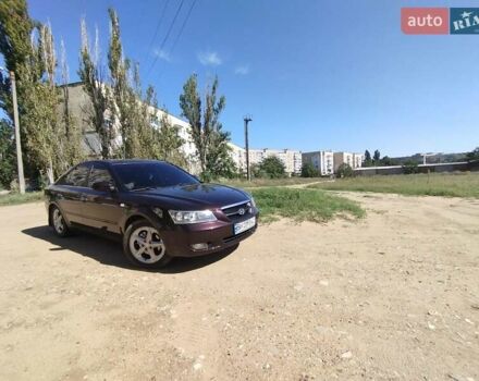 Фиолетовый Хендай Соната, объемом двигателя 2.36 л и пробегом 311 тыс. км за 6500 $, фото 2 на Automoto.ua