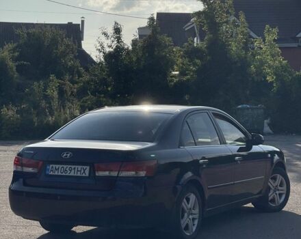 Фіолетовий Хендай Соната, об'ємом двигуна 2.4 л та пробігом 253 тис. км за 4800 $, фото 4 на Automoto.ua