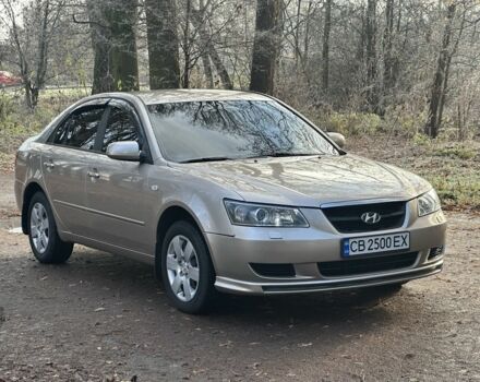 Коричневый Хендай Соната, объемом двигателя 2 л и пробегом 426 тыс. км за 5000 $, фото 3 на Automoto.ua
