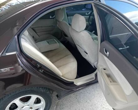 Коричневый Хендай Соната, объемом двигателя 2.4 л и пробегом 200 тыс. км за 4750 $, фото 3 на Automoto.ua