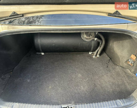 Коричневый Хендай Соната, объемом двигателя 2 л и пробегом 420 тыс. км за 5000 $, фото 14 на Automoto.ua