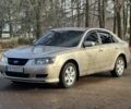 Коричневый Хендай Соната, объемом двигателя 2 л и пробегом 426 тыс. км за 5000 $, фото 1 на Automoto.ua