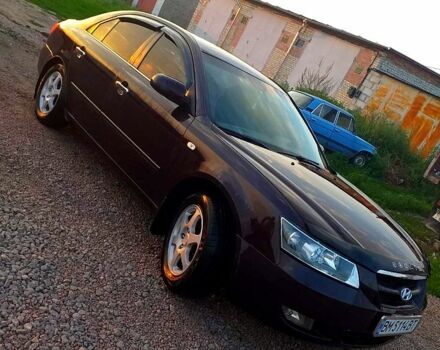 Коричневый Хендай Соната, объемом двигателя 2.4 л и пробегом 350 тыс. км за 4800 $, фото 1 на Automoto.ua