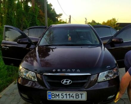 Коричневый Хендай Соната, объемом двигателя 2.4 л и пробегом 350 тыс. км за 4800 $, фото 2 на Automoto.ua