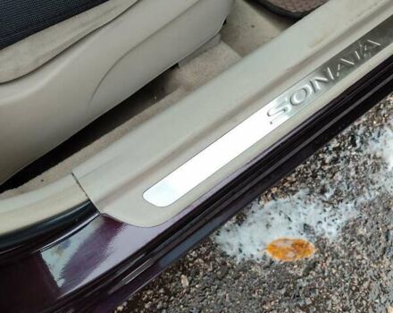 Коричневий Хендай Соната, об'ємом двигуна 2.36 л та пробігом 275 тис. км за 4800 $, фото 5 на Automoto.ua