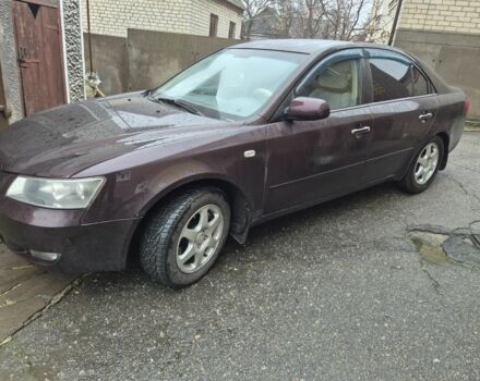 Коричневый Хендай Соната, объемом двигателя 2 л и пробегом 234 тыс. км за 4950 $, фото 2 на Automoto.ua