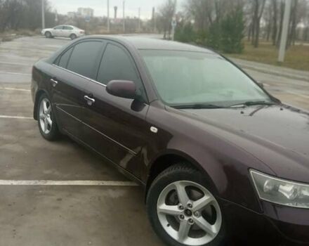 Коричневый Хендай Соната, объемом двигателя 2.4 л и пробегом 408 тыс. км за 5300 $, фото 4 на Automoto.ua