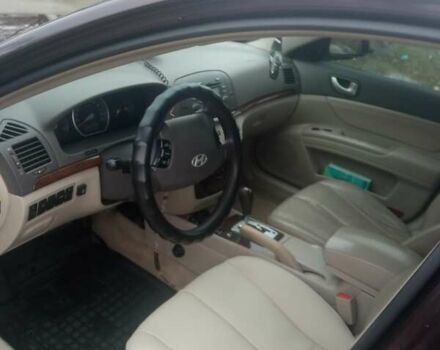 Коричневый Хендай Соната, объемом двигателя 2.4 л и пробегом 408 тыс. км за 5300 $, фото 6 на Automoto.ua