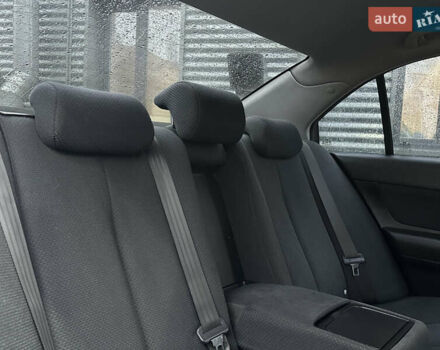 Коричневый Хендай Соната, объемом двигателя 2 л и пробегом 243 тыс. км за 5950 $, фото 9 на Automoto.ua