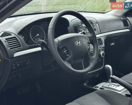 Коричневый Хендай Соната, объемом двигателя 2 л и пробегом 243 тыс. км за 5950 $, фото 15 на Automoto.ua