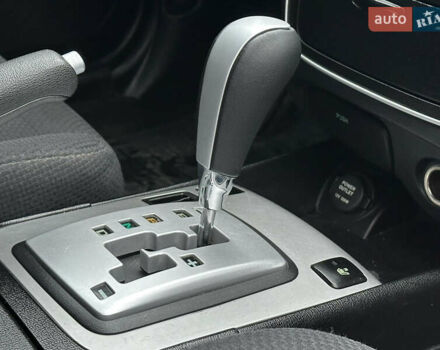 Коричневый Хендай Соната, объемом двигателя 2 л и пробегом 243 тыс. км за 5950 $, фото 26 на Automoto.ua