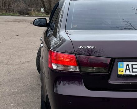 Коричневий Хендай Соната, об'ємом двигуна 2 л та пробігом 219 тис. км за 6400 $, фото 12 на Automoto.ua