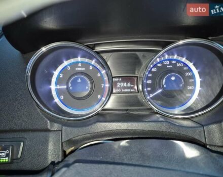 Коричневий Хендай Соната, об'ємом двигуна 2 л та пробігом 264 тис. км за 8000 $, фото 14 на Automoto.ua
