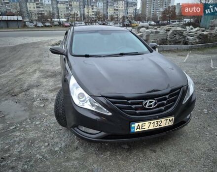 Коричневий Хендай Соната, об'ємом двигуна 2 л та пробігом 264 тис. км за 8000 $, фото 5 на Automoto.ua