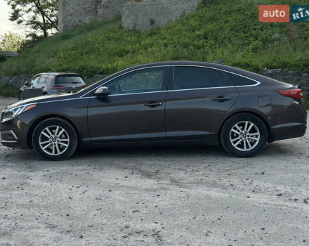 Коричневий Хендай Соната, об'ємом двигуна 2.36 л та пробігом 213 тис. км за 9999 $, фото 4 на Automoto.ua