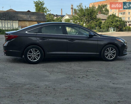 Коричневий Хендай Соната, об'ємом двигуна 2.36 л та пробігом 213 тис. км за 9999 $, фото 9 на Automoto.ua