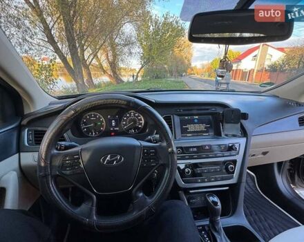 Коричневый Хендай Соната, объемом двигателя 2.36 л и пробегом 120 тыс. км за 13700 $, фото 5 на Automoto.ua