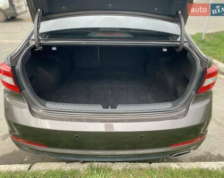 Коричневый Хендай Соната, объемом двигателя 2.36 л и пробегом 140 тыс. км за 8699 $, фото 9 на Automoto.ua