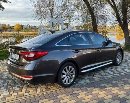 Коричневый Хендай Соната, объемом двигателя 2.36 л и пробегом 120 тыс. км за 13700 $, фото 7 на Automoto.ua