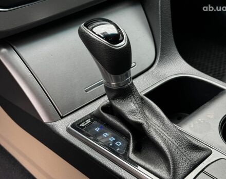 Хендай Соната 2017 в Харькове на Automoto.ua Коричневый Хендай Соната, объемом двигателя 2.4 л и пробегом 129 тыс. км за 11990 $, фото 12 на Automoto.ua