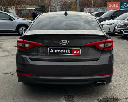 Коричневый Хендай Соната, объемом двигателя 2.4 л и пробегом 129 тыс. км за 11990 $, фото 3 на Automoto.ua