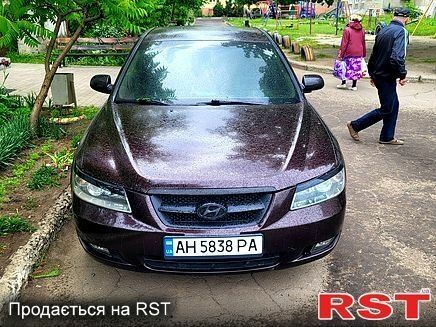 Коричневий Хендай Соната, об'ємом двигуна 2.4 л та пробігом 270 тис. км за 5700 $, фото 1 на Automoto.ua